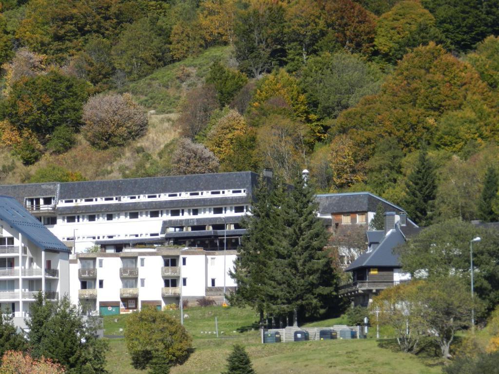Gergovia Hotel Super Besse Exterior photo